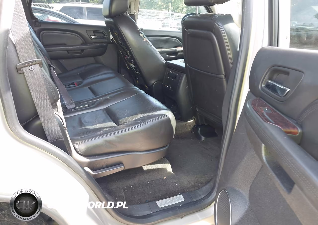 2009 GMC Yukon Denali Denali VIN:1GKFK03219R297617 - 8