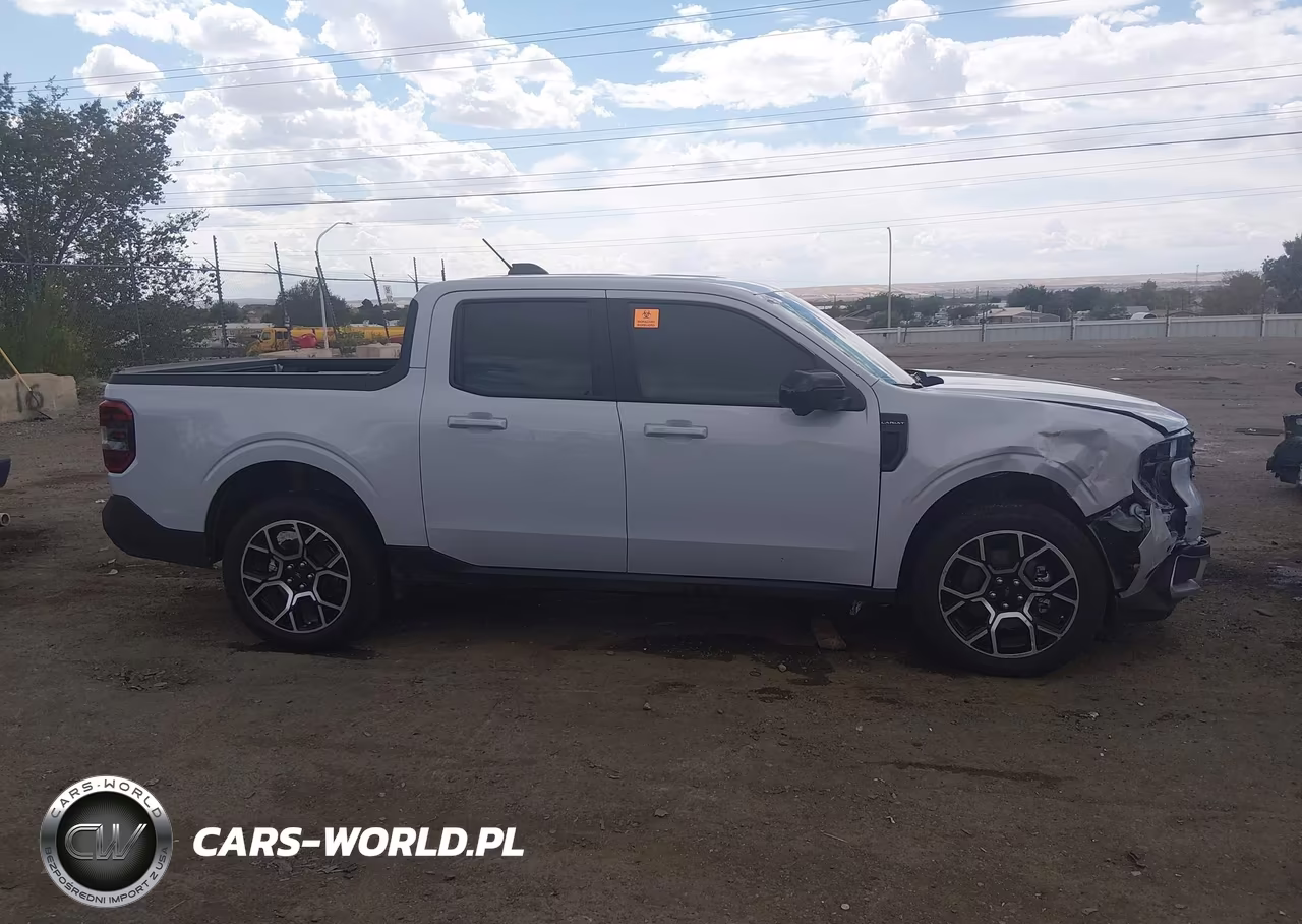 2025 Ford Maverick Lariat VIN:3FTTW8S30SRB45429 - 13