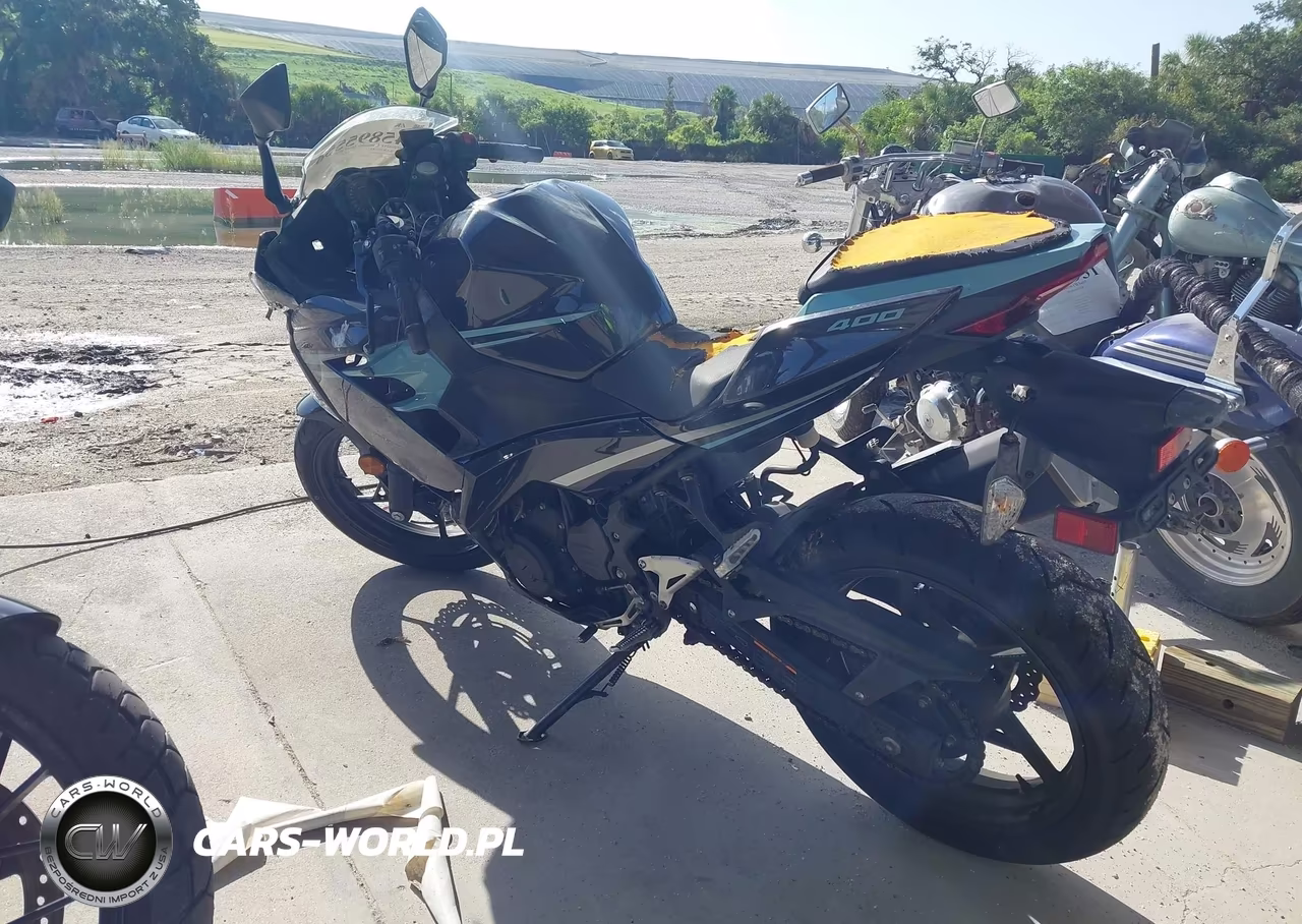 2020 Kawasaki Ex400 VIN:JKAEXKG14LDA68713 - 3