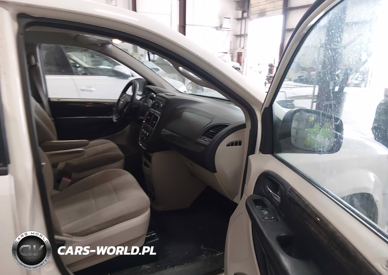 2011 Dodge Grand Caravan Mainstreet VIN:2D4RN3DG7BR680542 - 5