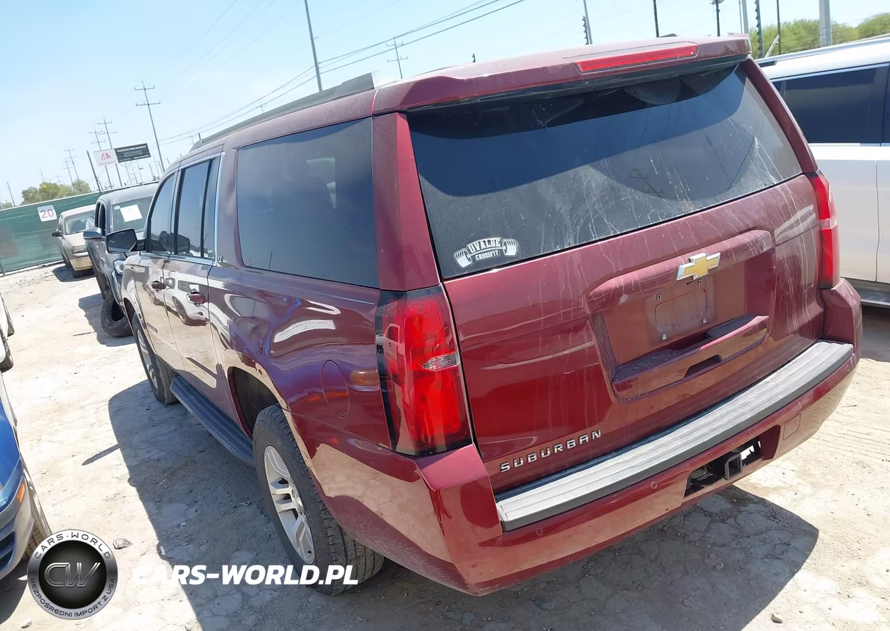2016 Chevrolet Suburban Lt VIN:1GNSCHKC3GR289846 - 3