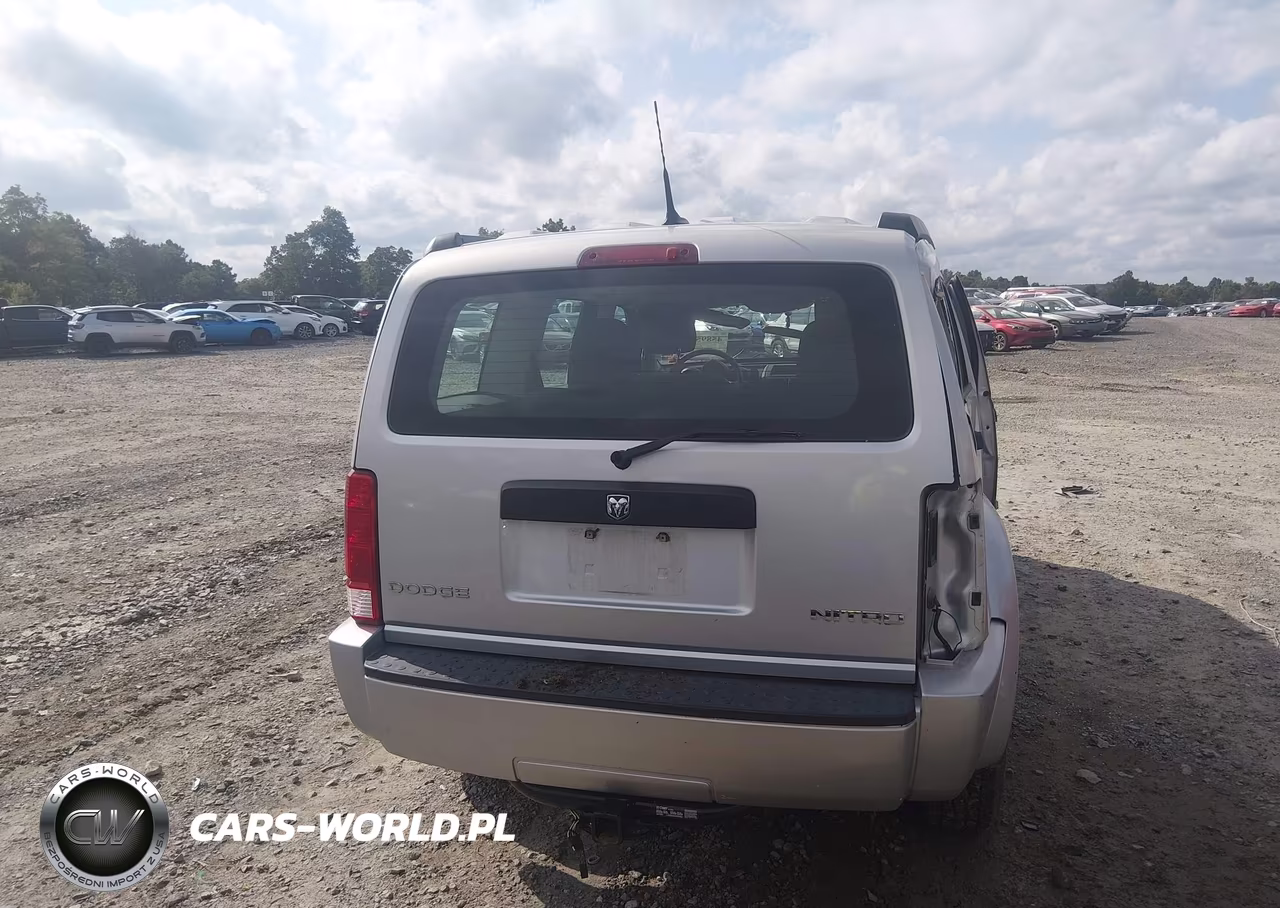 2011 Dodge Nitro Se VIN:1D4PT2GK7BW515119 - 17