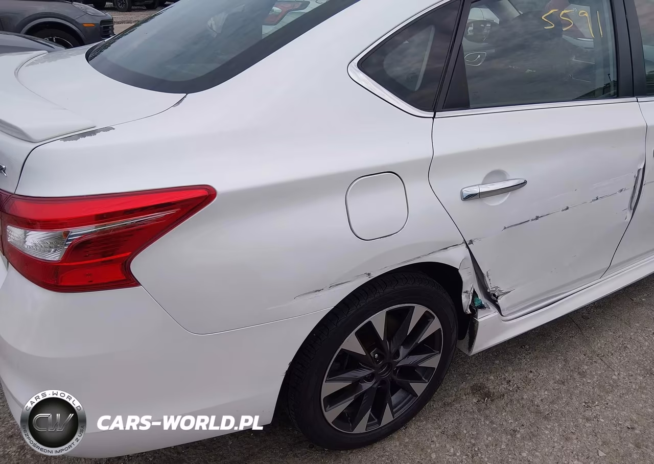 2018 Nissan Sentra Sr VIN:3N1AB7AP1JY217408 - 14