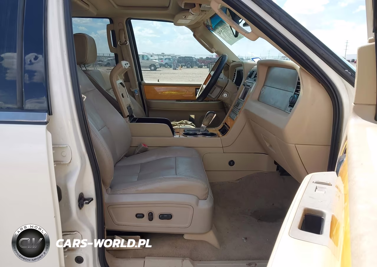 2007 Lincoln Navigator Ultimate VIN:5LMFU27577LJ14137 - 5