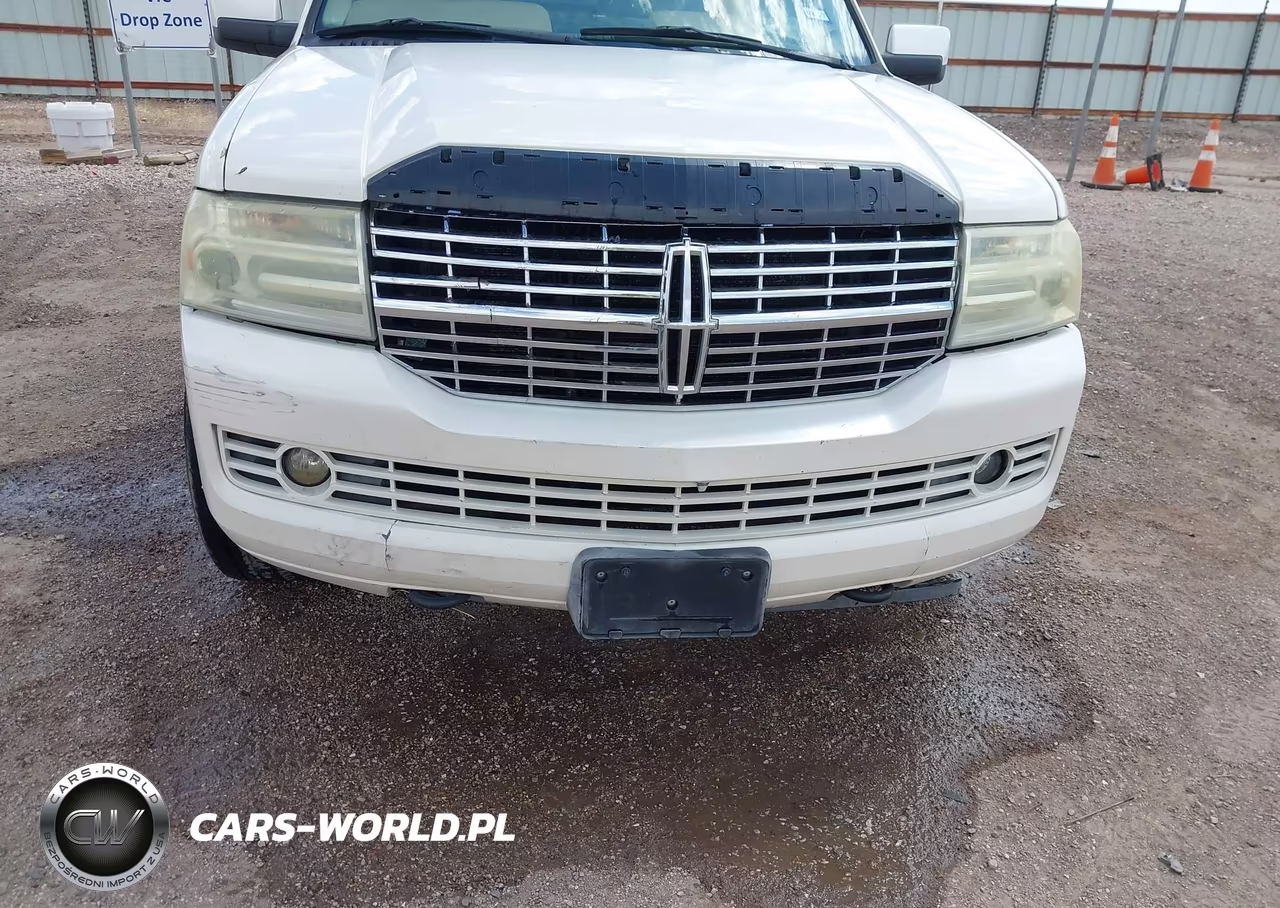 2007 Lincoln Navigator Ultimate VIN:5LMFU27577LJ14137 - 6