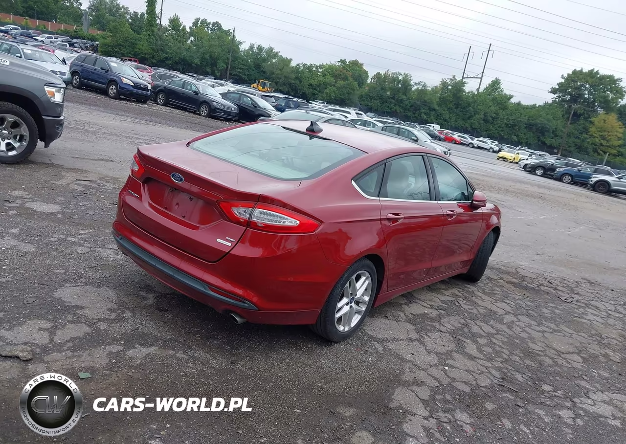 2013 Ford Fusion Se VIN:3FA6P0HRXDR205488 - 4