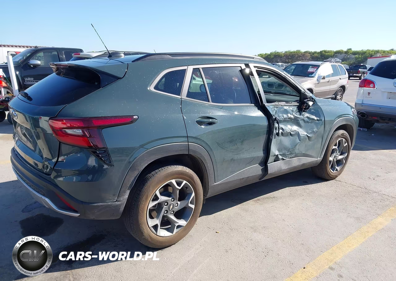 2025 Chevrolet Trax Fwd Lt VIN:KL77LHEP3SC227448 - 4
