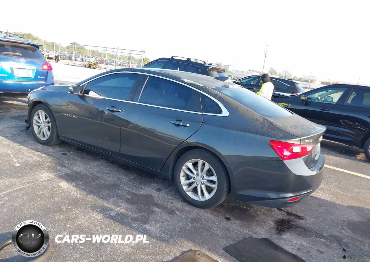 2017 Chevrolet Malibu 1Lt VIN:1G1ZE5ST0HF101375 - 3