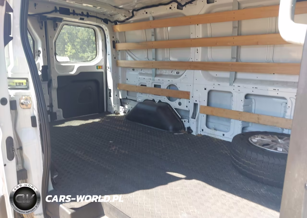 2024 Ford Transit-250 VIN:1FTBR1Y85RKA33303 - 8