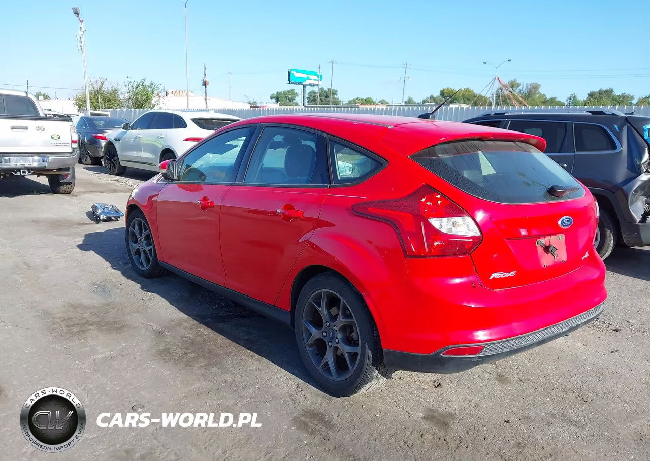 2013 Ford Focus Se VIN:1FADP3K20DL249809 - 3