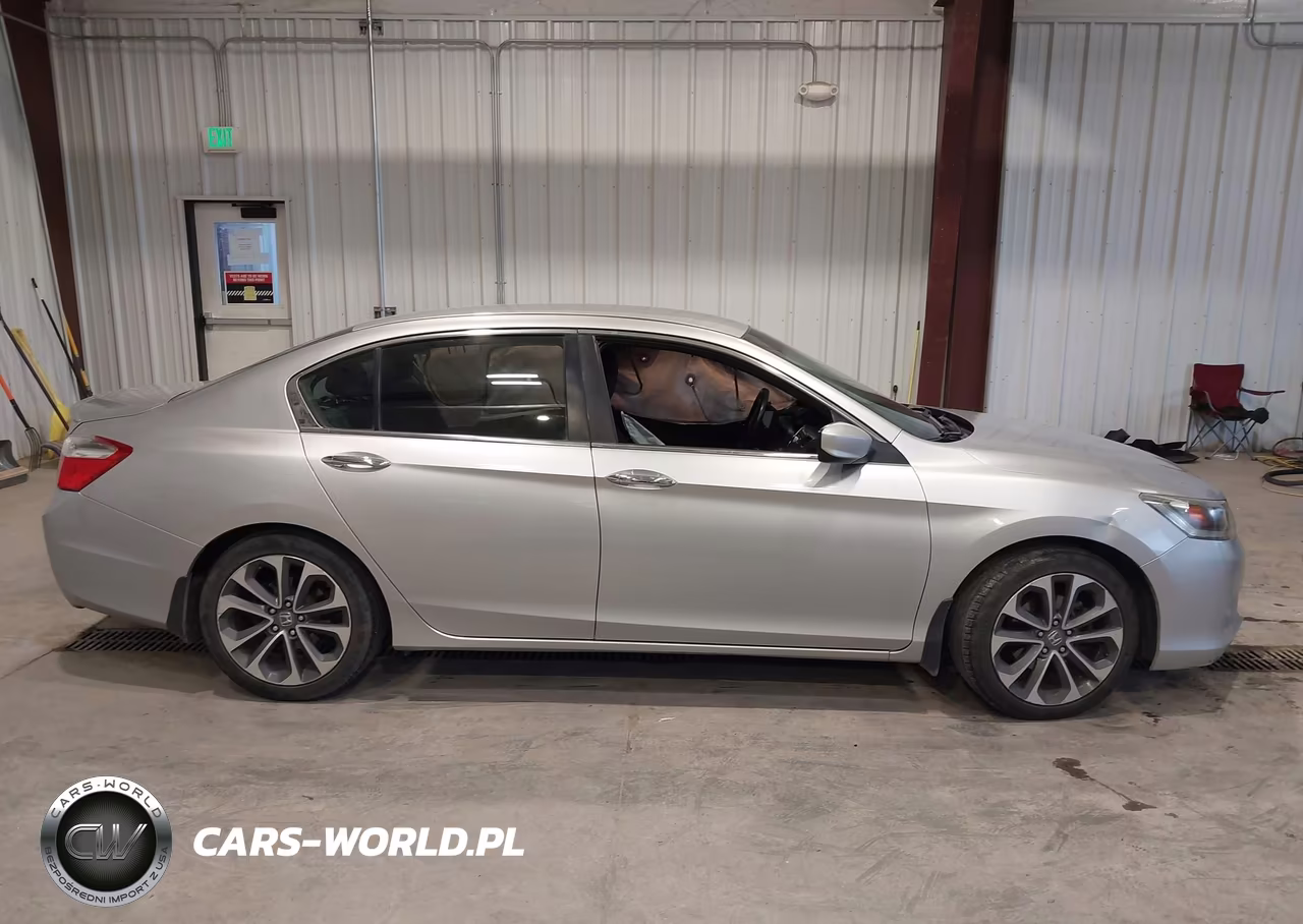 2013 Honda Accord Sport VIN:1HGCR2F56DA181995 - 14