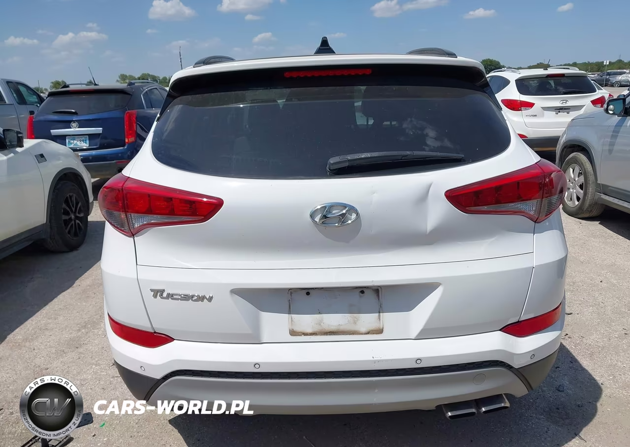 2018 Hyundai Tucson Value VIN:KM8J33A23JU773676 - 15