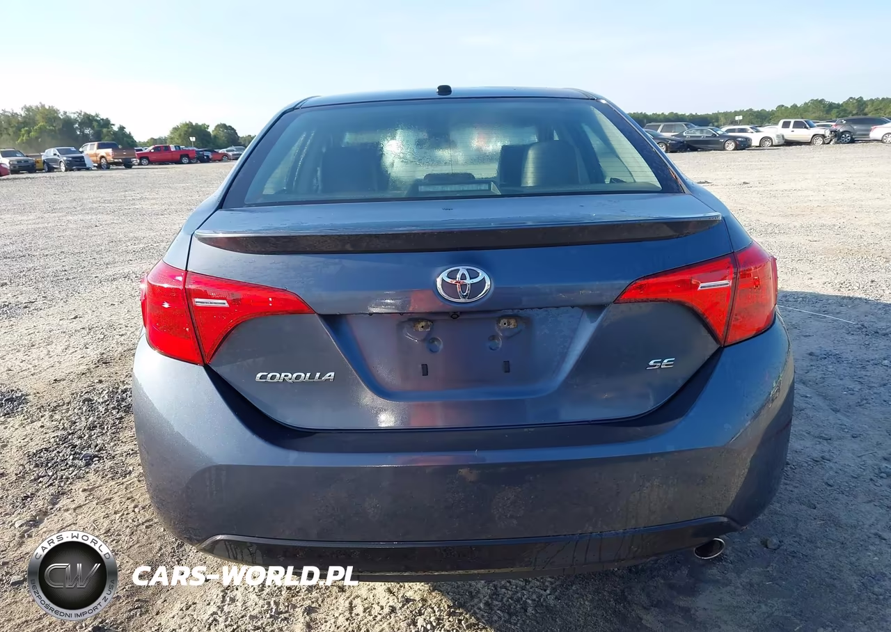 2018 Toyota Corolla Se VIN:5YFBURHE0JP828915 - 16