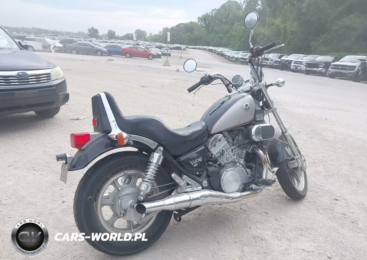 2004 Kawasaki Vn750 VIN:JKAVNDA184B552176 - 4