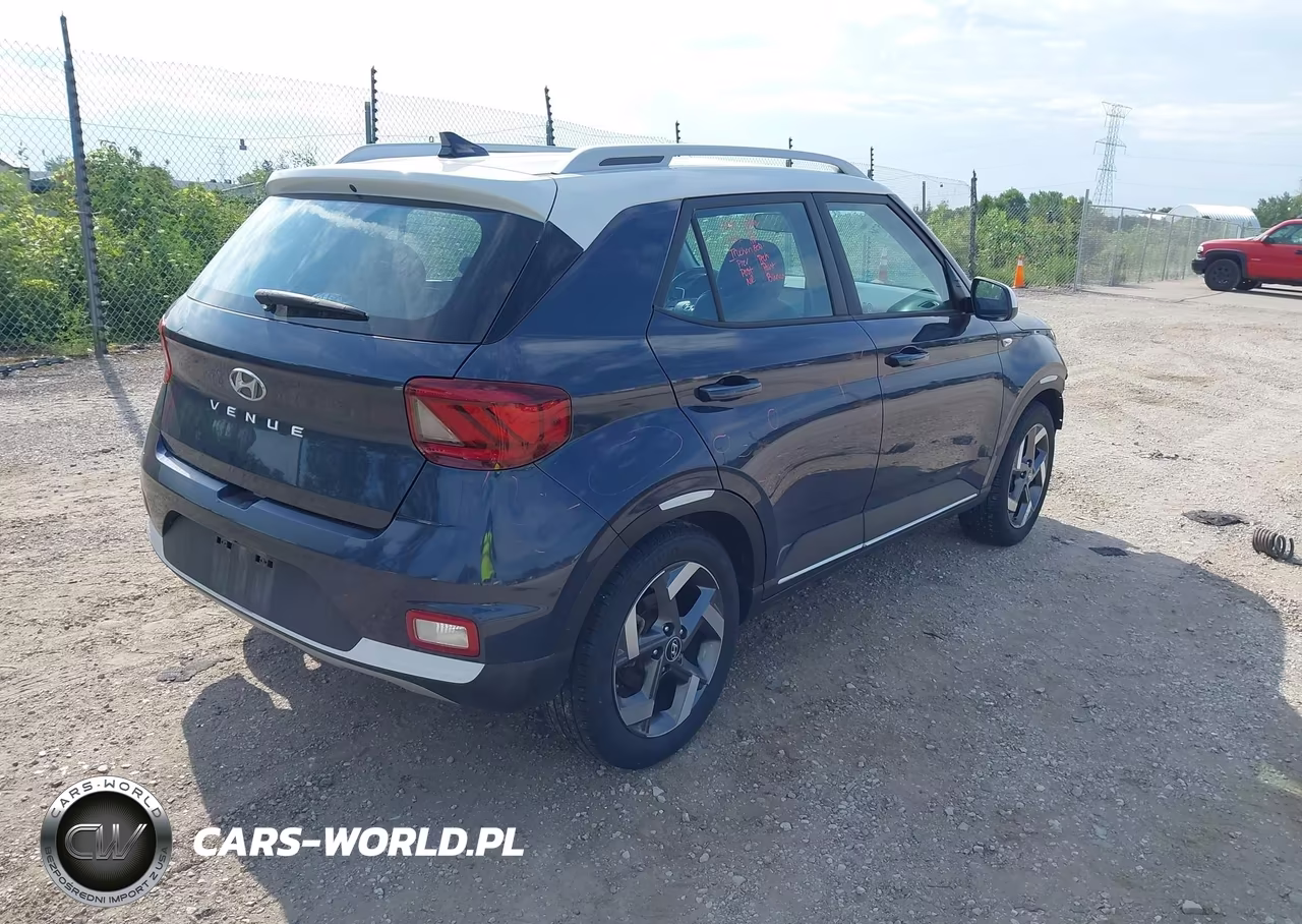 2021 Hyundai Venue Denim VIN:KMHRC8A39MU105040 - 4