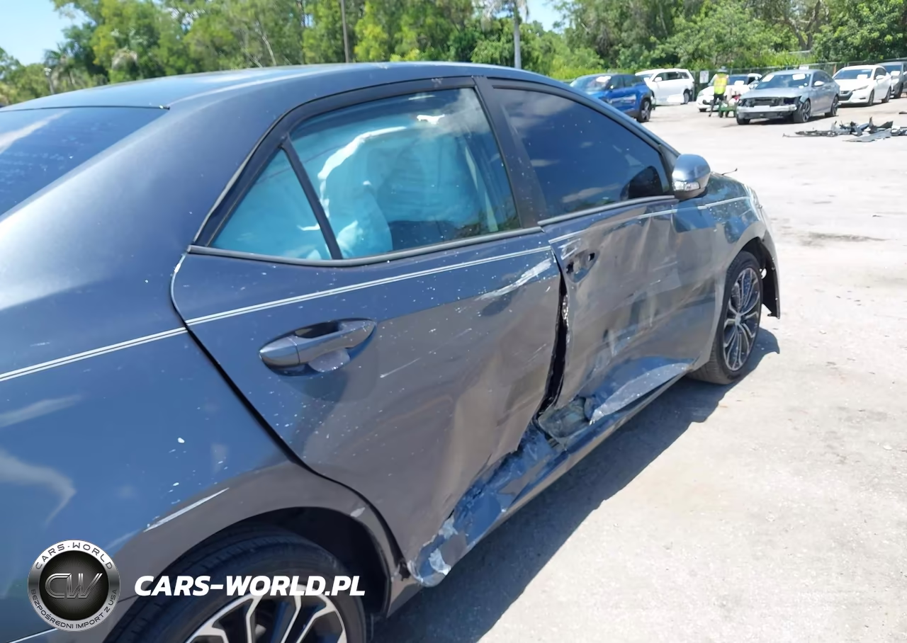 2015 Toyota Corolla S Plus VIN:2T1BURHEXFC248482 - 6