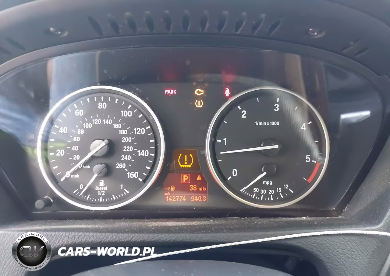 2010 BMW X5 xDrive35D VIN:5UXFF0C55ALT75932 - 7