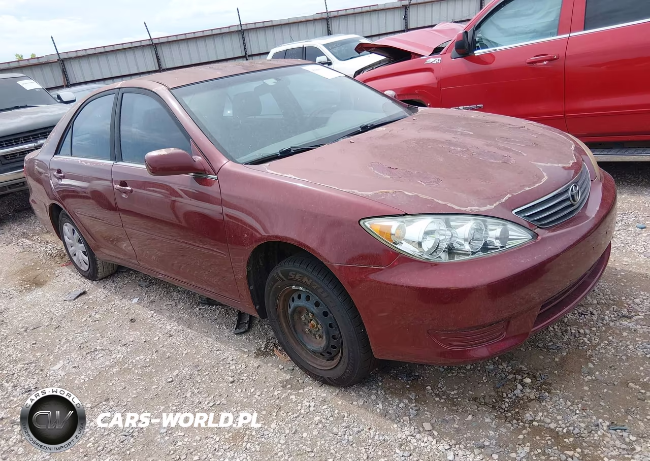 2005 Toyota Camry Le