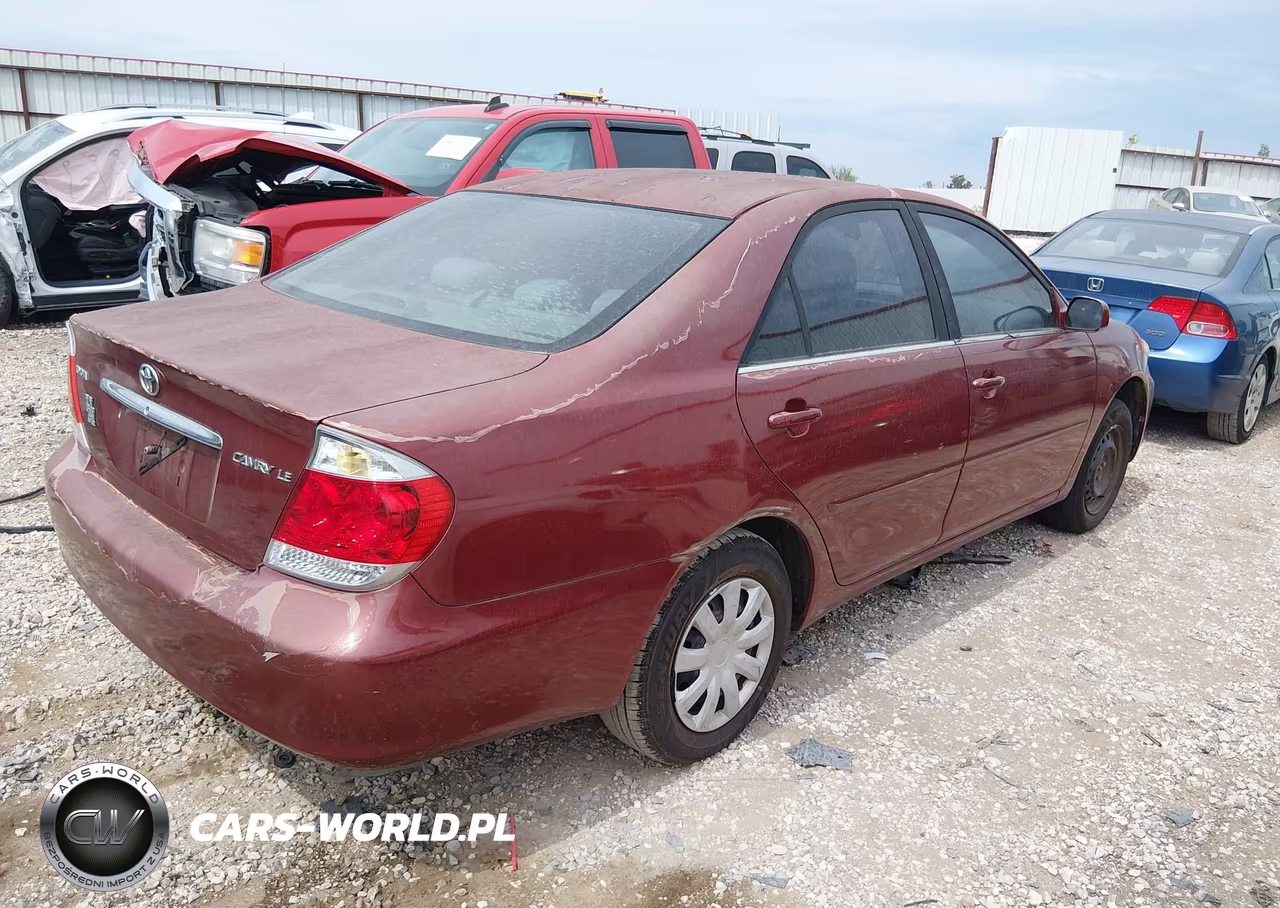 2005 Toyota Camry Le VIN:4T1BE32K15U097621 - 4