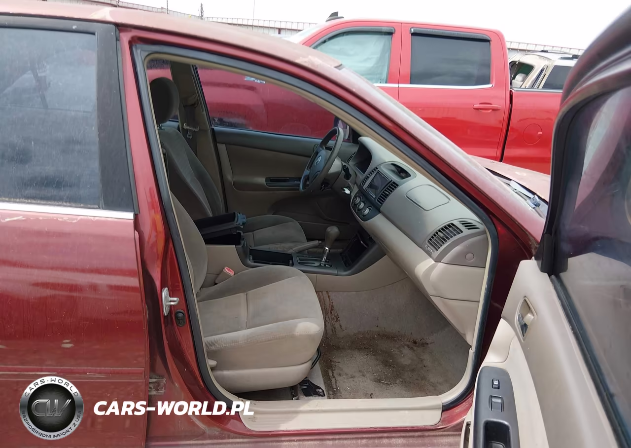 2005 Toyota Camry Le VIN:4T1BE32K15U097621 - 5