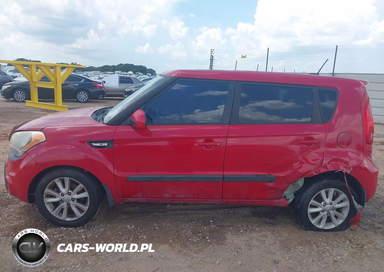 2013 Kia Soul VIN:KNDJT2A59D7592514 - 14