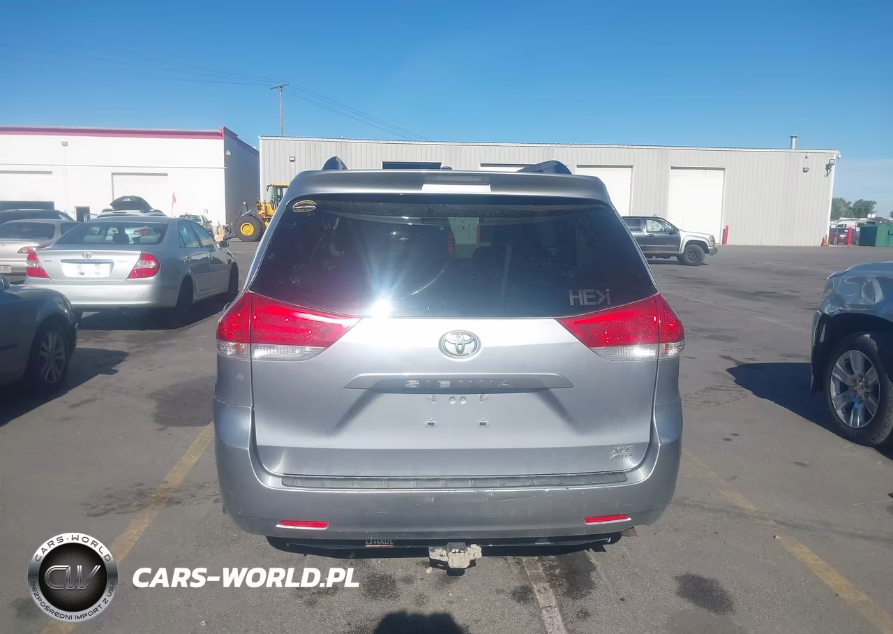 2013 Toyota Sienna Xle 7 Passenger VIN:5TDDK3DC8DS069832 - 16