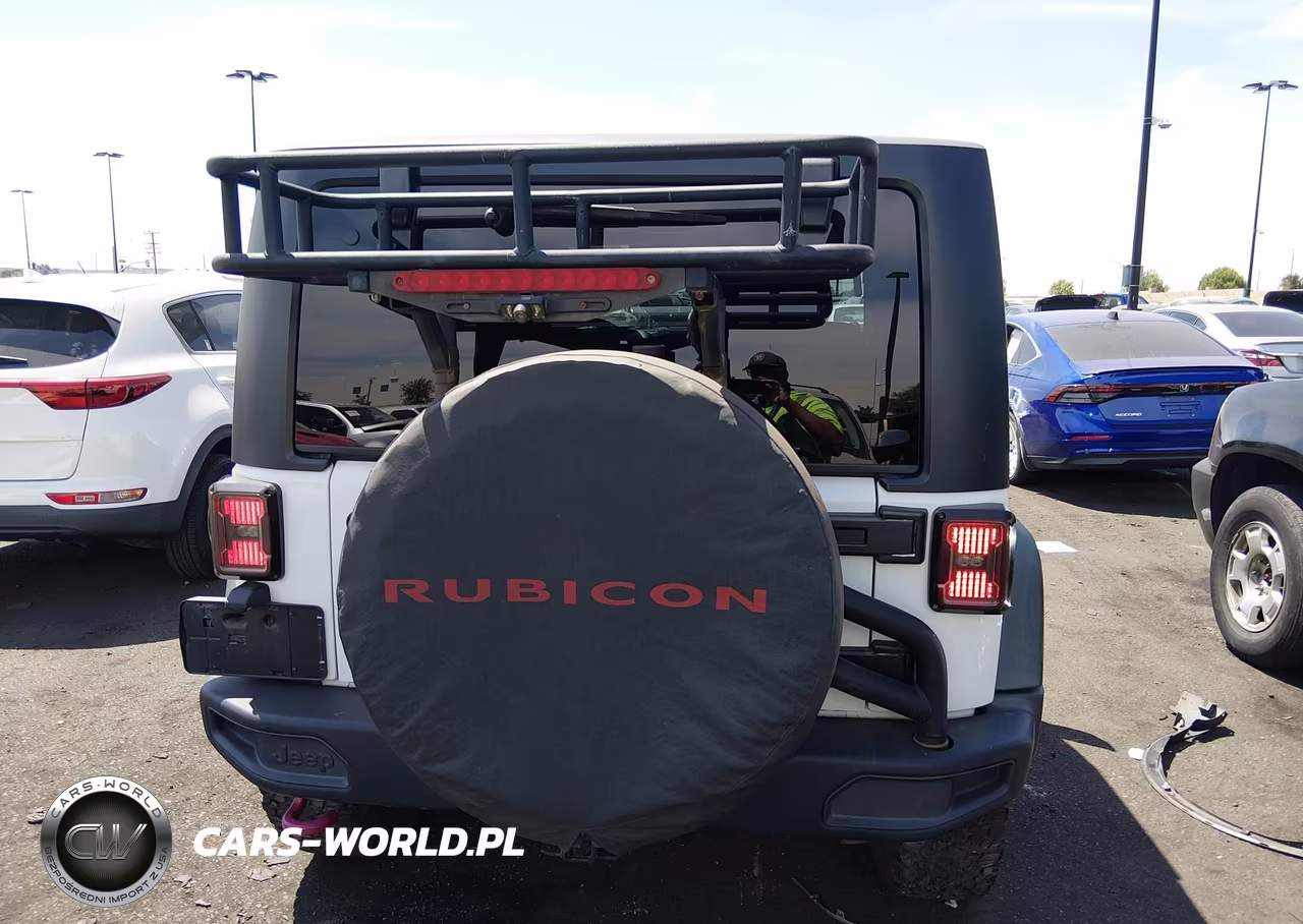 2013 Jeep Wrangler Rubicon VIN:1C4BJWCG3DL579944 - 15