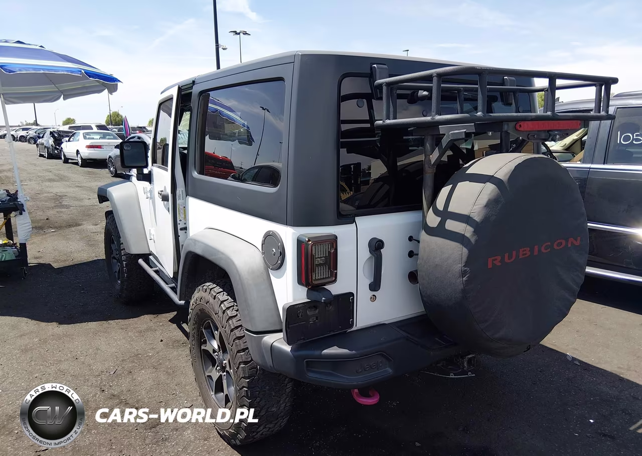 2013 Jeep Wrangler Rubicon VIN:1C4BJWCG3DL579944 - 3