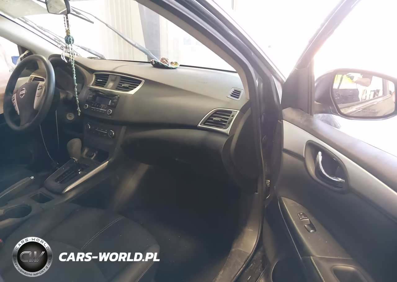 2017 Nissan Sentra S VIN:3N1AB7AP8HY397061 - 5