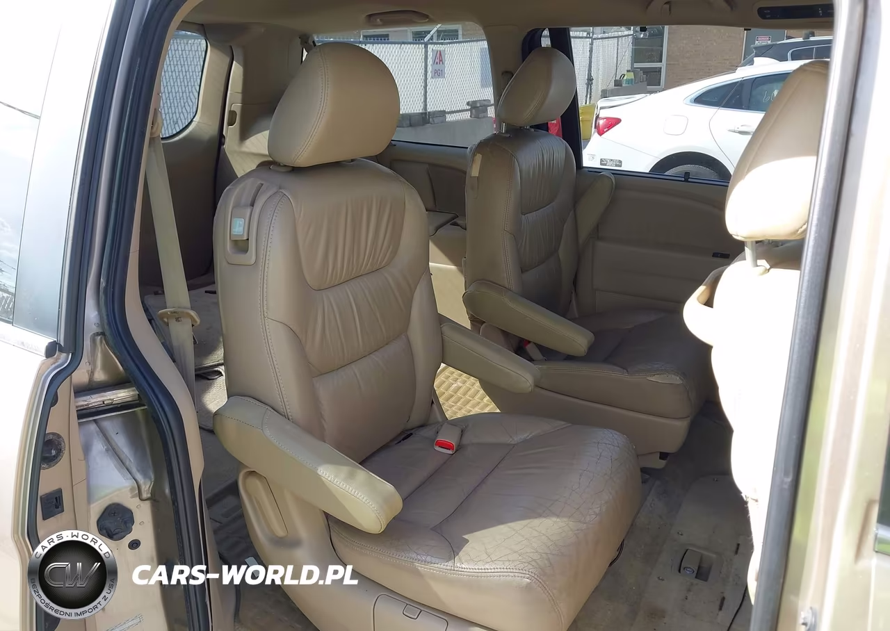 2007 Honda Odyssey Touring VIN:5FNRL38827B016125 - 8