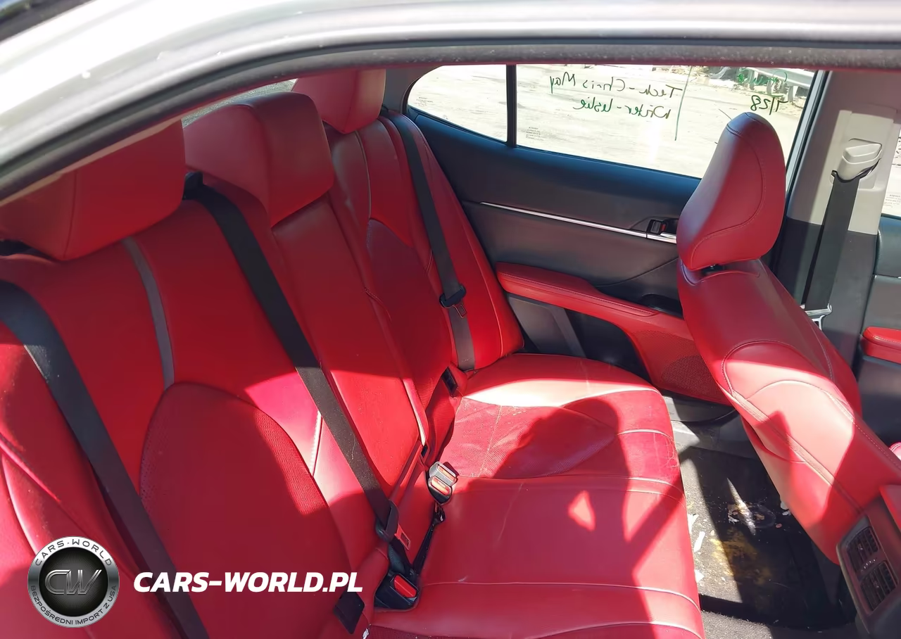 2019 Toyota Camry Xse VIN:4T1B61HK6KU201945 - 8