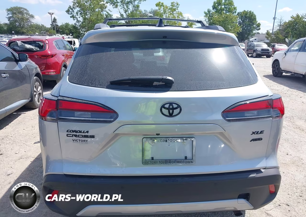 2026 Toyota Corolla Cross Xle VIN:7MUDAABG8TV174050 - 16