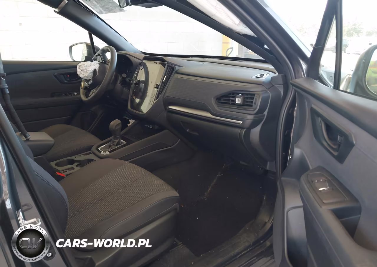 2025 Subaru Forester Premium VIN:JF2SLDDC7SH440525 - 5