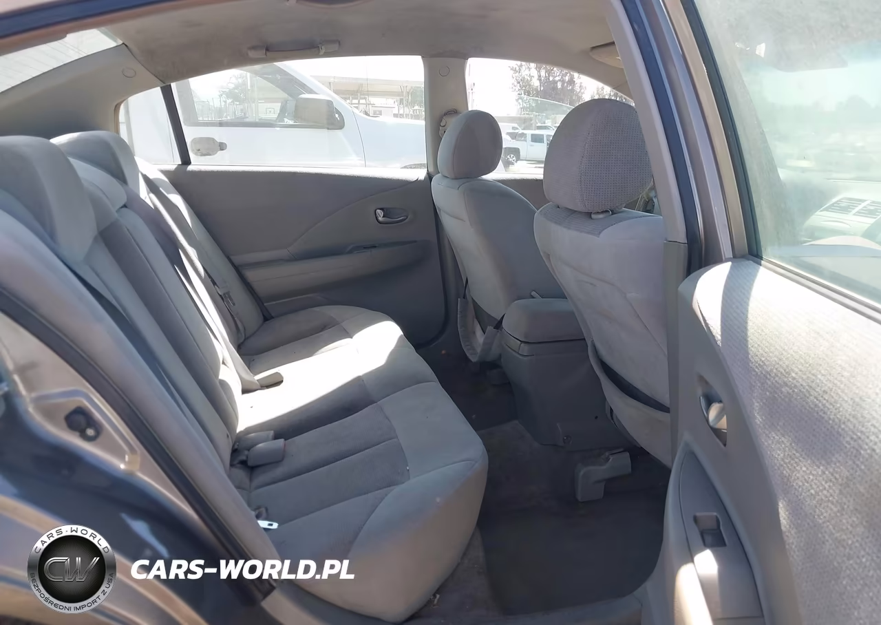 2004 Nissan Altima 2.5 S VIN:1N4AL11D84C115832 - 8
