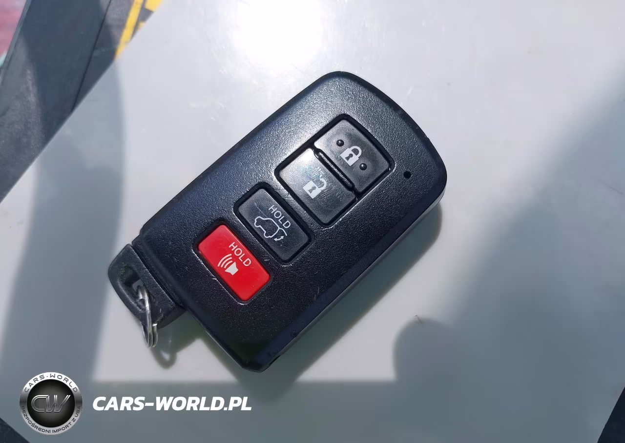2018 Toyota Highlander Xle VIN:5TDJZRFH2JS523966 - 11
