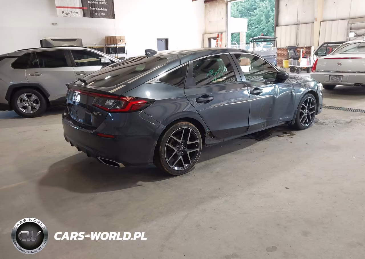 2022 Honda Civic Sport Touring VIN:19XFL1H8XNE014519 - 4