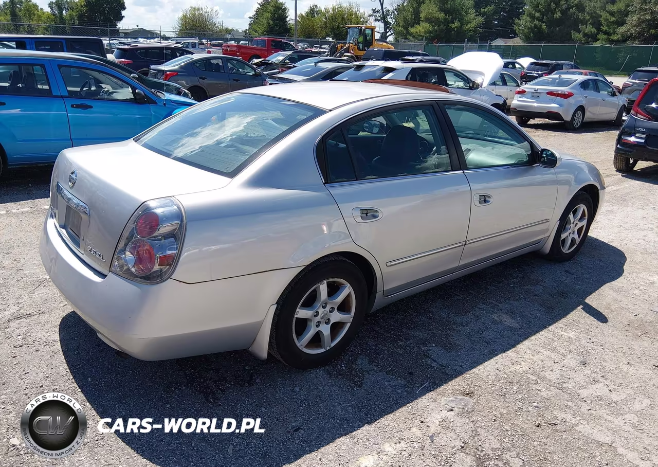 2005 Nissan Altima 2.5 S VIN:1N4AL11D15C250247 - 4