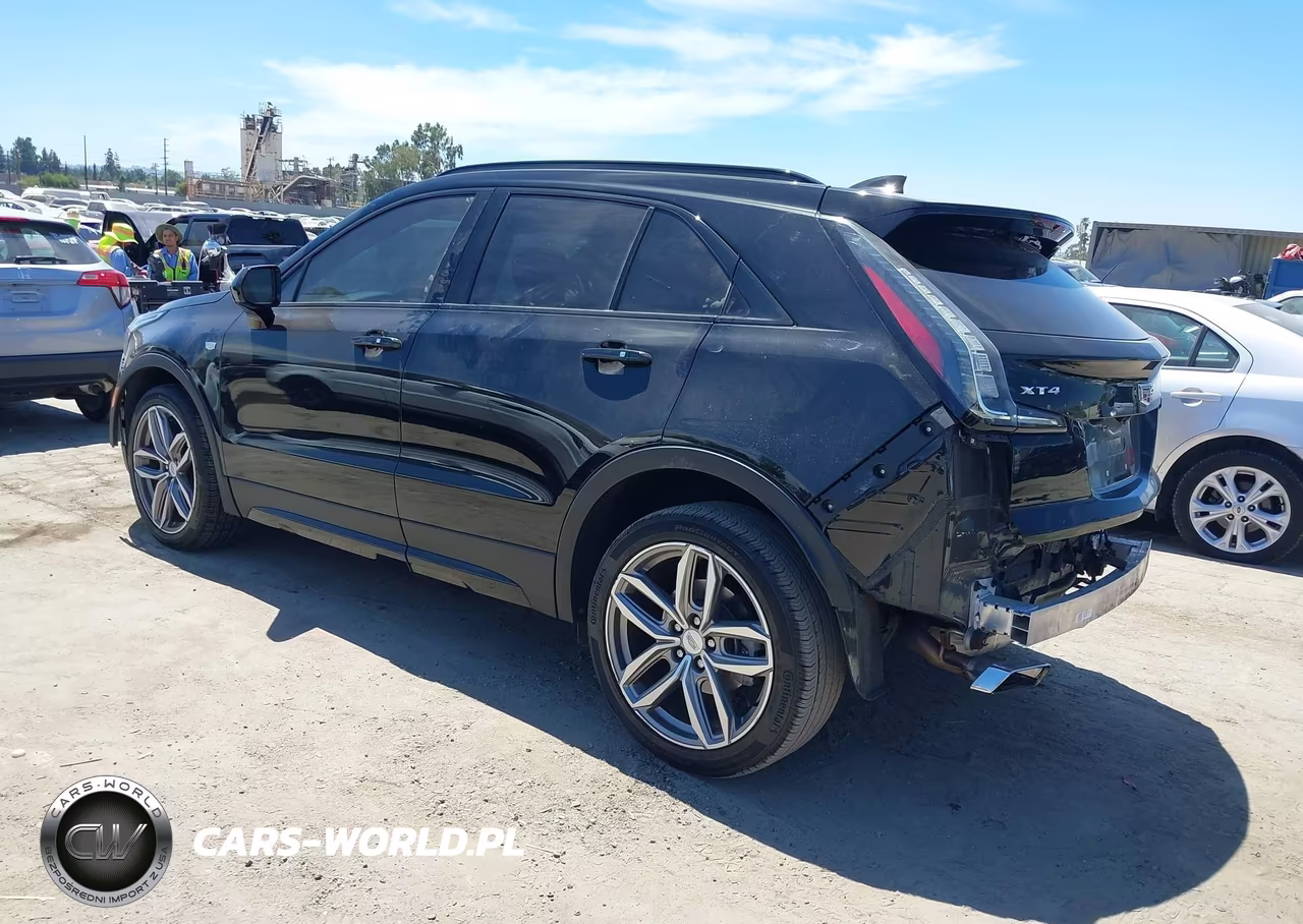2019 Cadillac Xt4 Sport VIN:1GYFZER40KF223409 - 3