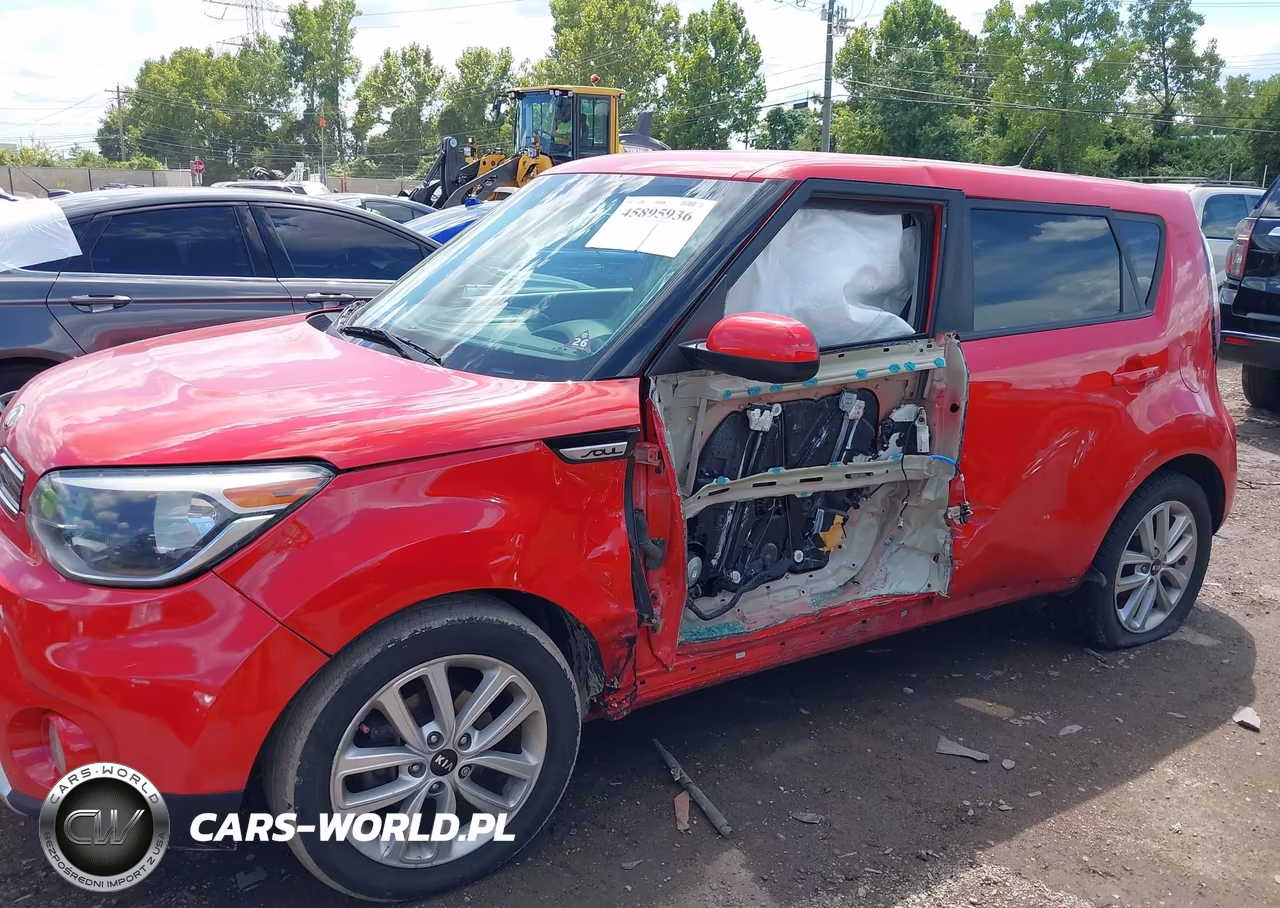 2018 Kia Soul + VIN:KNDJP3A59J7562306 - 6