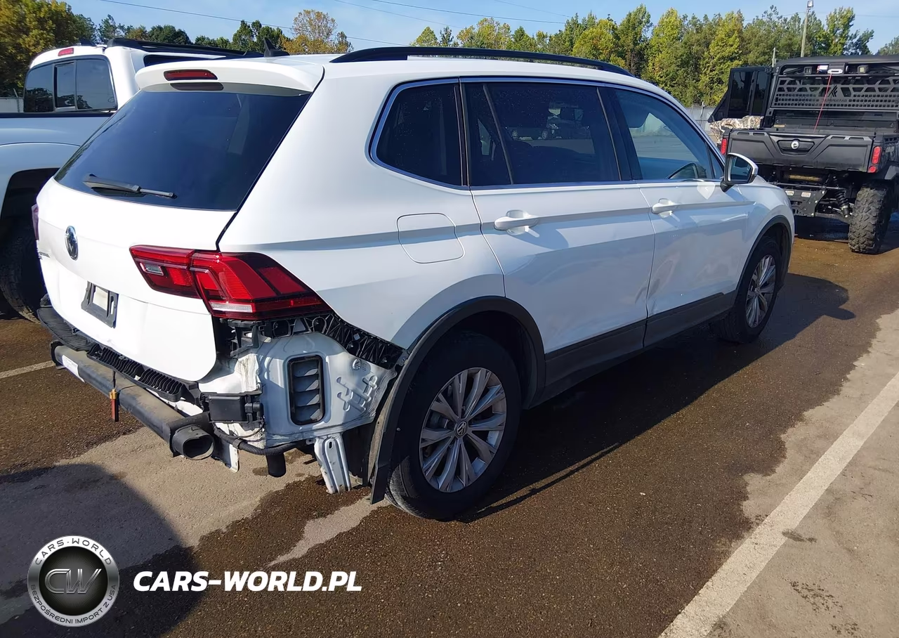 2019 Volkswagen Tiguan 2.0T Se-2.0T Sel-2.0T Sel R-Line-2.0T Sel R-Line Black VIN:3VV3B7AX6KM041830 - 4