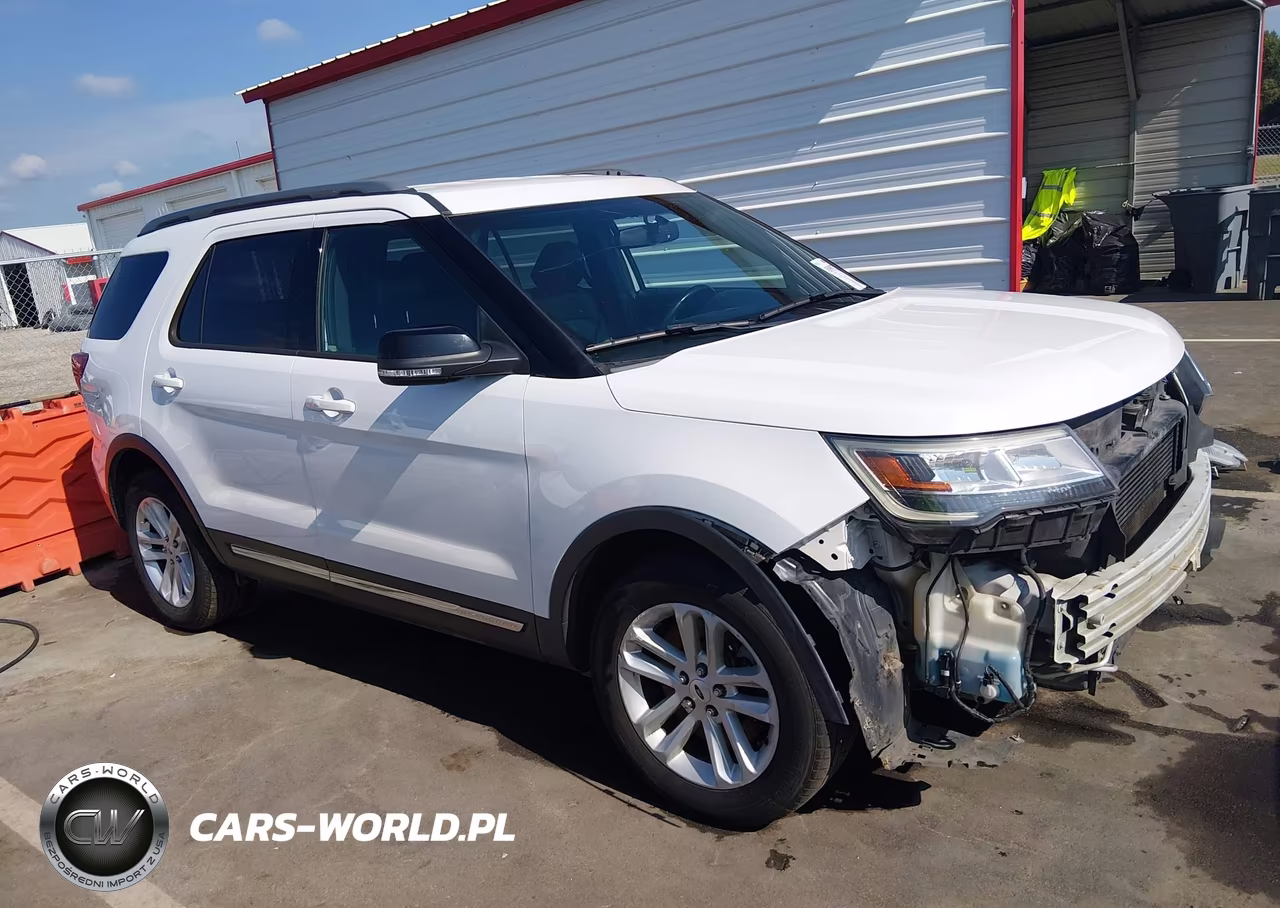 2017 Ford Explorer Xlt