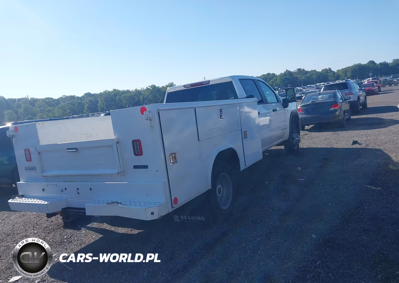 2022 GMC Sierra 3500Hd Chassis Pro VIN:1GD48PE78NF229115 - 4