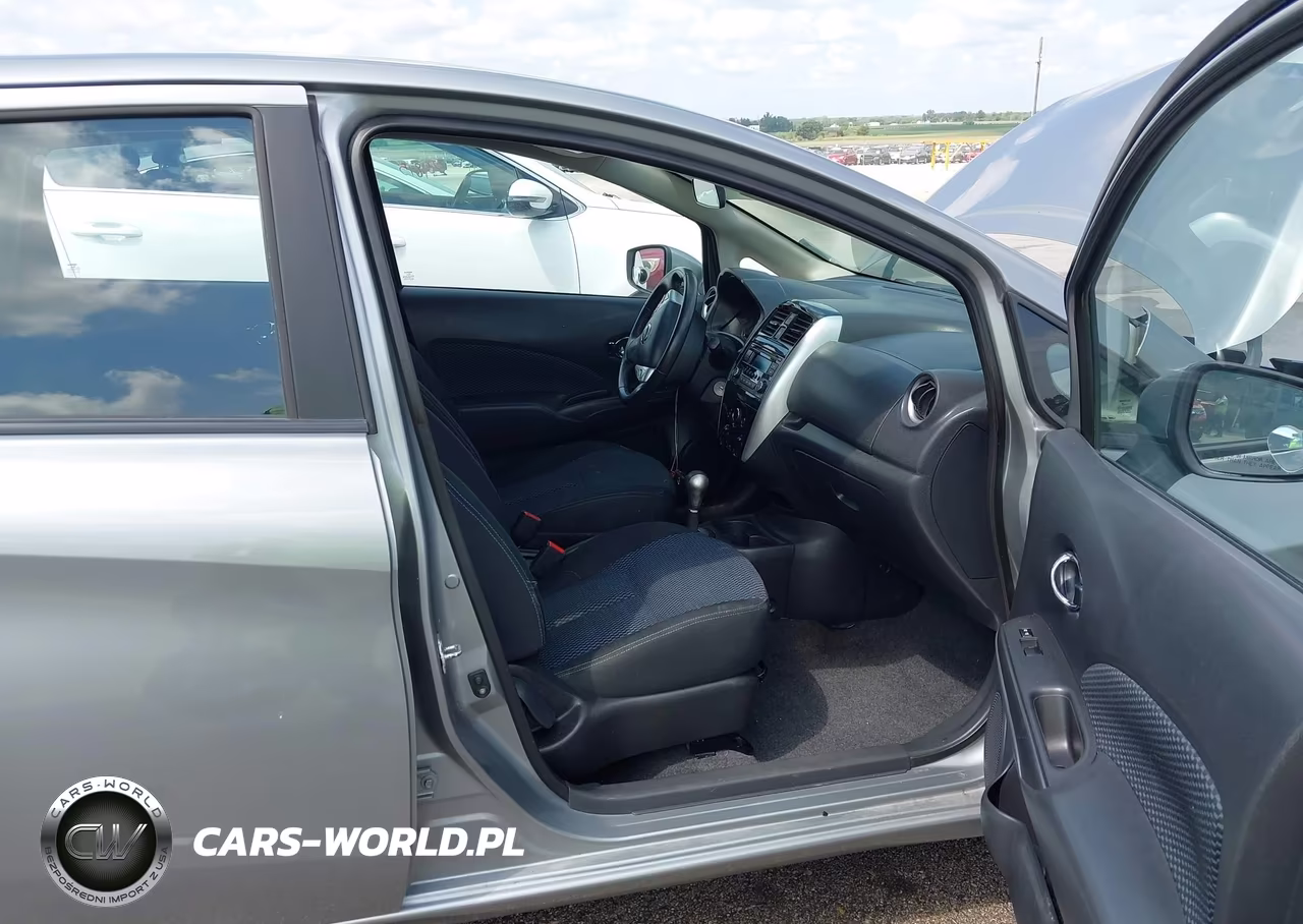 2015 Nissan Versa Note S (Sr)-S Plus-Sl-Sr-Sv VIN:3N1CE2CP3FL403925 - 5