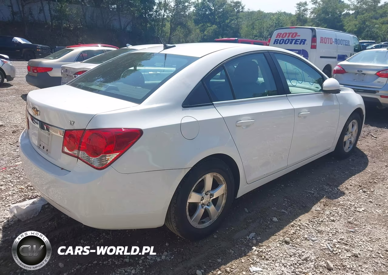 2014 Chevrolet Cruze 1Lt Auto VIN:1G1PC5SB4E7327137 - 4