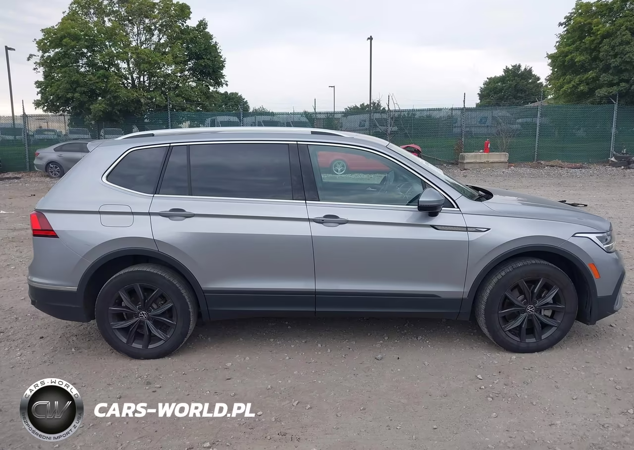 2022 Volkswagen Tiguan 2.0T Se VIN:3VV2B7AX1NM061810 - 13