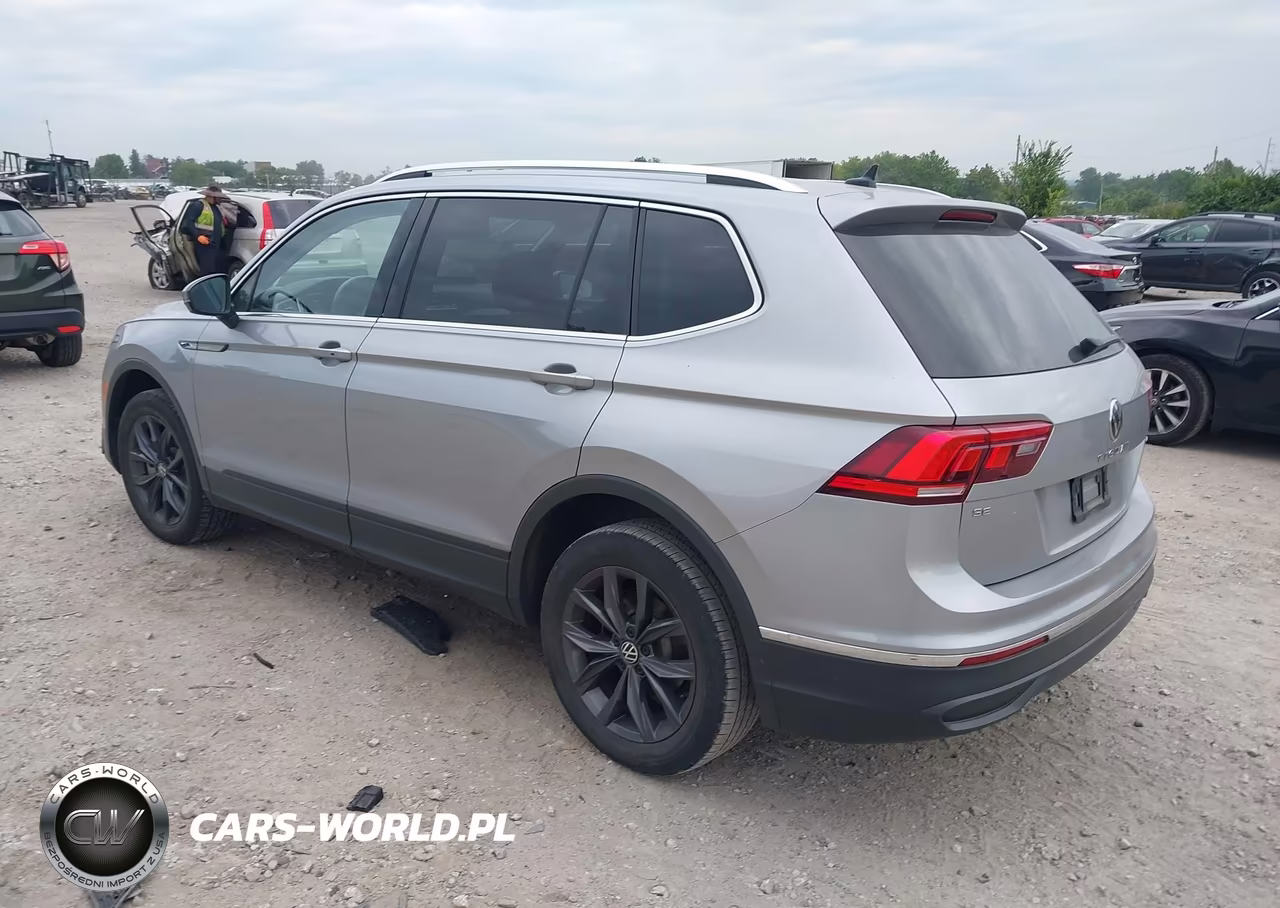 2022 Volkswagen Tiguan 2.0T Se VIN:3VV2B7AX1NM061810 - 3