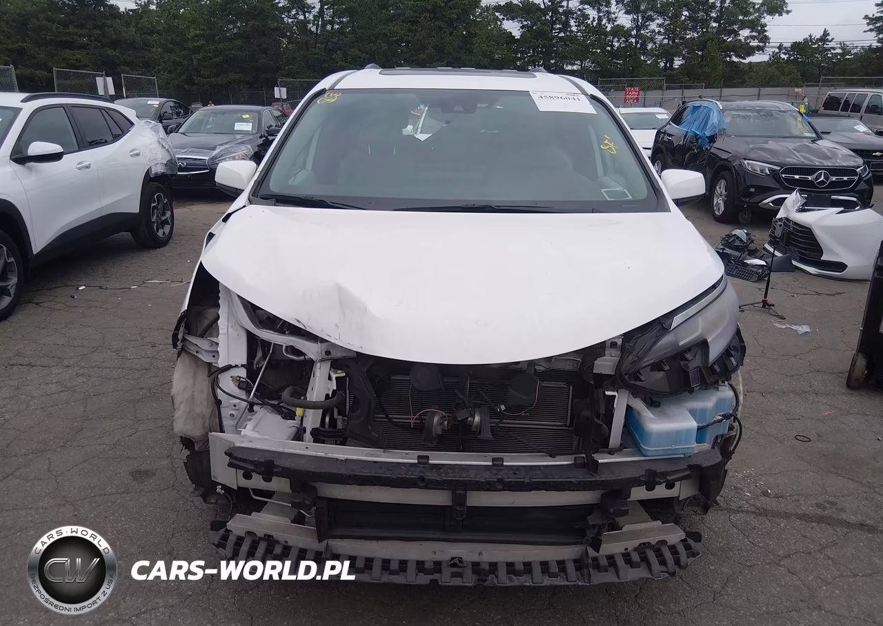 2025 Toyota Sienna Le VIN:5TDBSKFC1SS162297 - 13