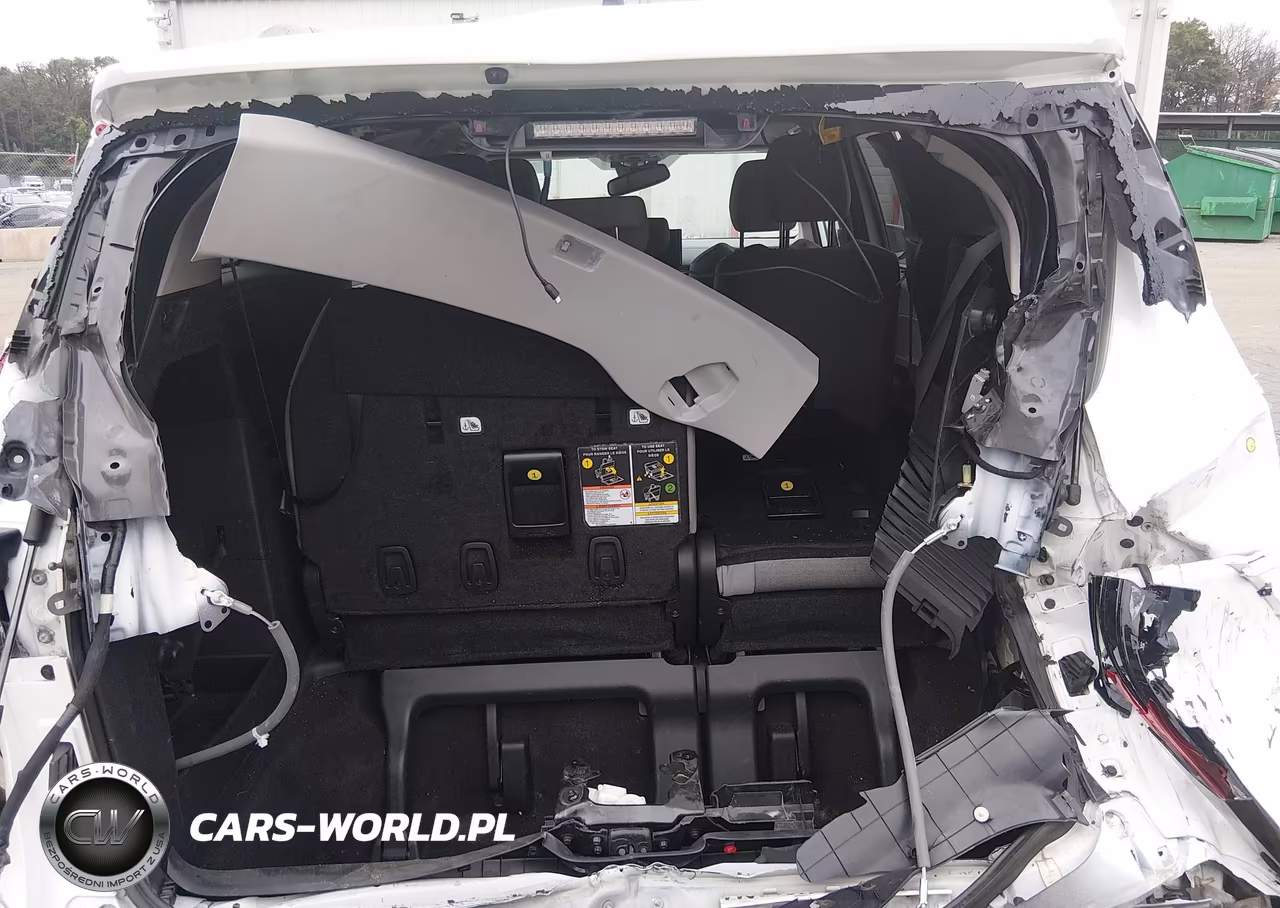 2025 Toyota Sienna Le VIN:5TDBSKFC1SS162297 - 18