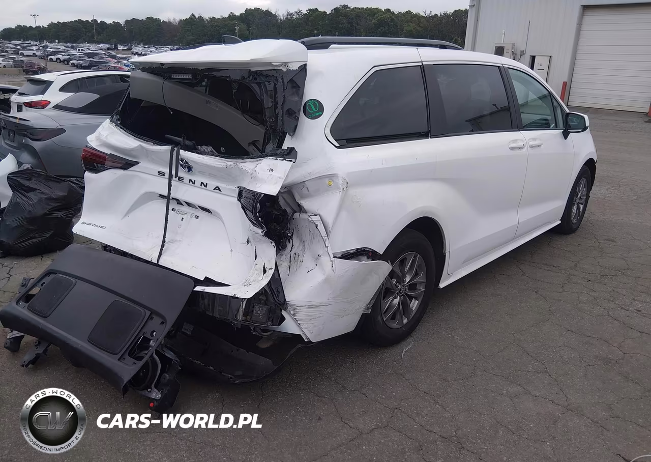 2025 Toyota Sienna Le VIN:5TDBSKFC1SS162297 - 4