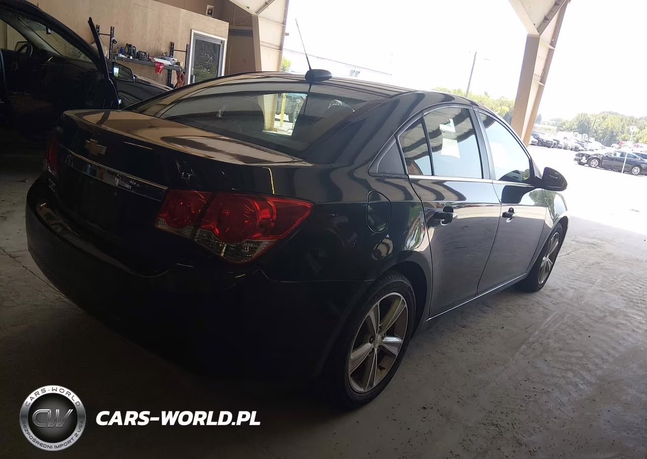 2015 Chevrolet Cruze 2Lt Auto VIN:1G1PE5SBXF7143428 - 4